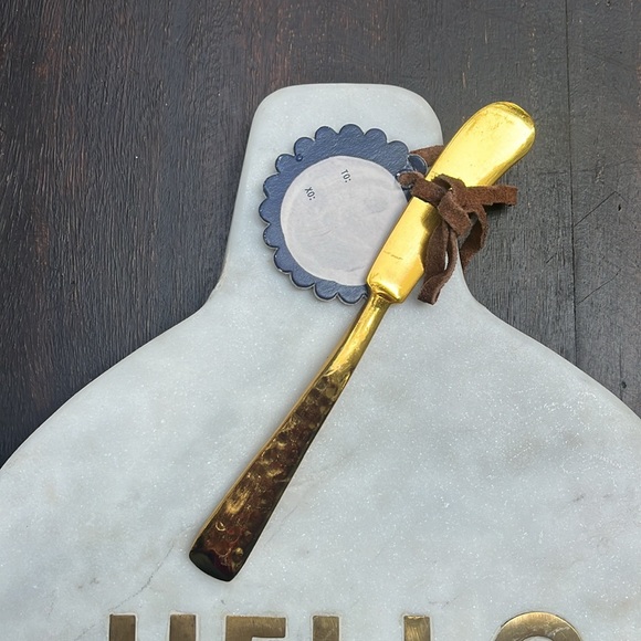 New-Anthropologie Marble and Brass Cheese Board - Picture 4 of 8